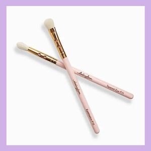 NEW SLMISSGLAM Pink Eye Brush Duo